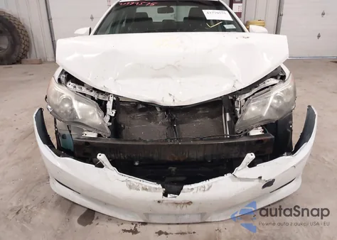 2012 Toyota Camry Se z USA, uszkodzony, nr VIN 4T1BF1FK4CU571988